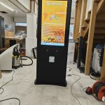 info-kiosk-giant-apivita